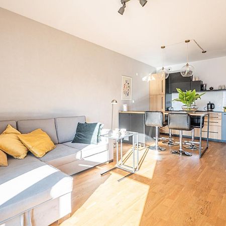 Krucza Apartment ~ Self Check-In 24H ~ Parking And Lift Breslavia Esterno foto