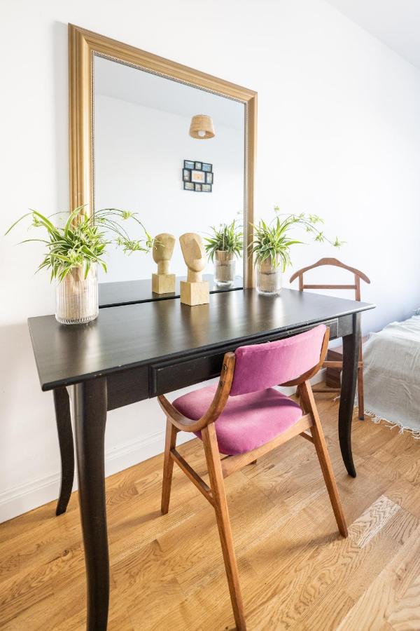 Krucza Apartment ~ Self Check-In 24H ~ Parking And Lift Breslavia Esterno foto